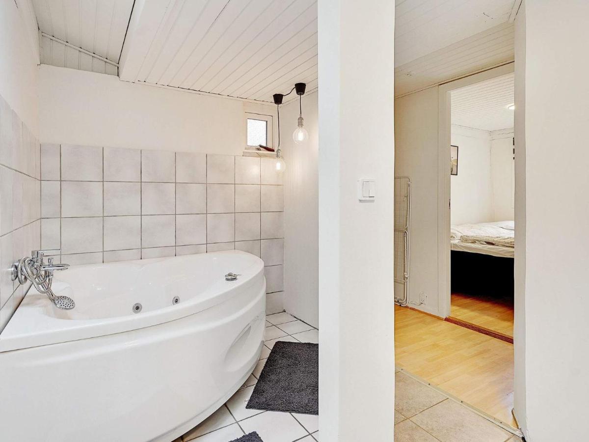 8 Person Holiday Home In R M Kongsmark Zewnętrze zdjęcie